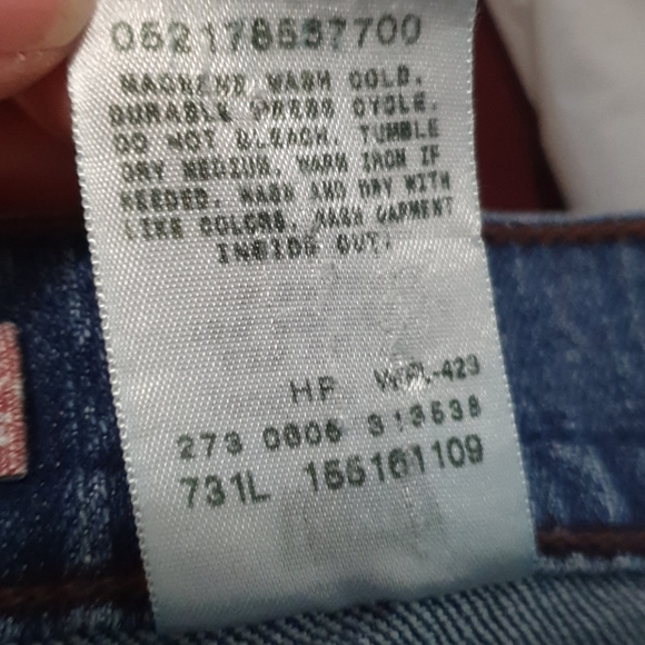 2000's Levi's 515 bootcut jeans - Picture 8 of 9